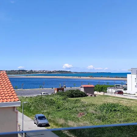 Apartament Anda *